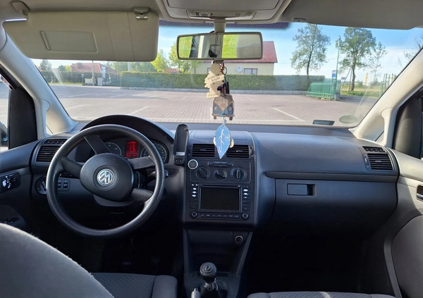 Volkswagen Touran cena 7700 przebieg: 326000, rok produkcji 2004 z Krobia małe 16